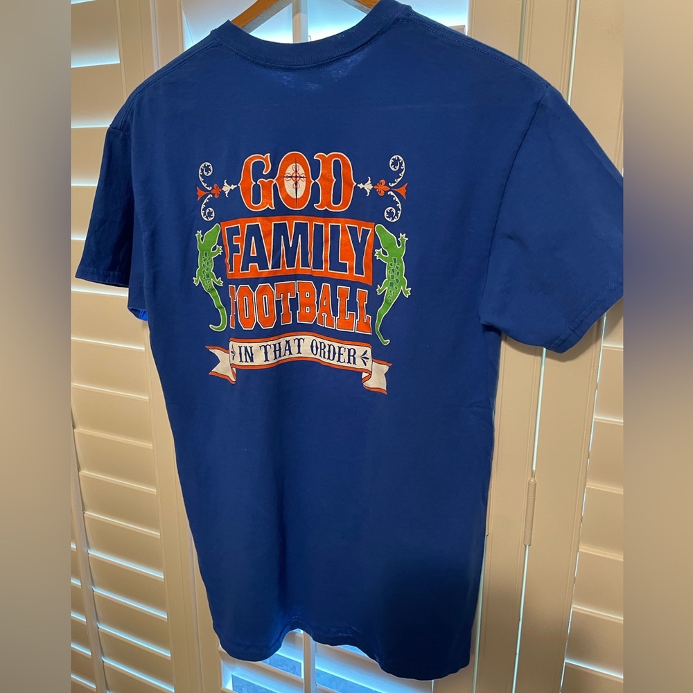 FLORIDA GATORS • Ladies Medium t-shirt short sleeve, new
